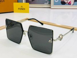 Picture of Fendi Sunglasses _SKUfw49840143fw